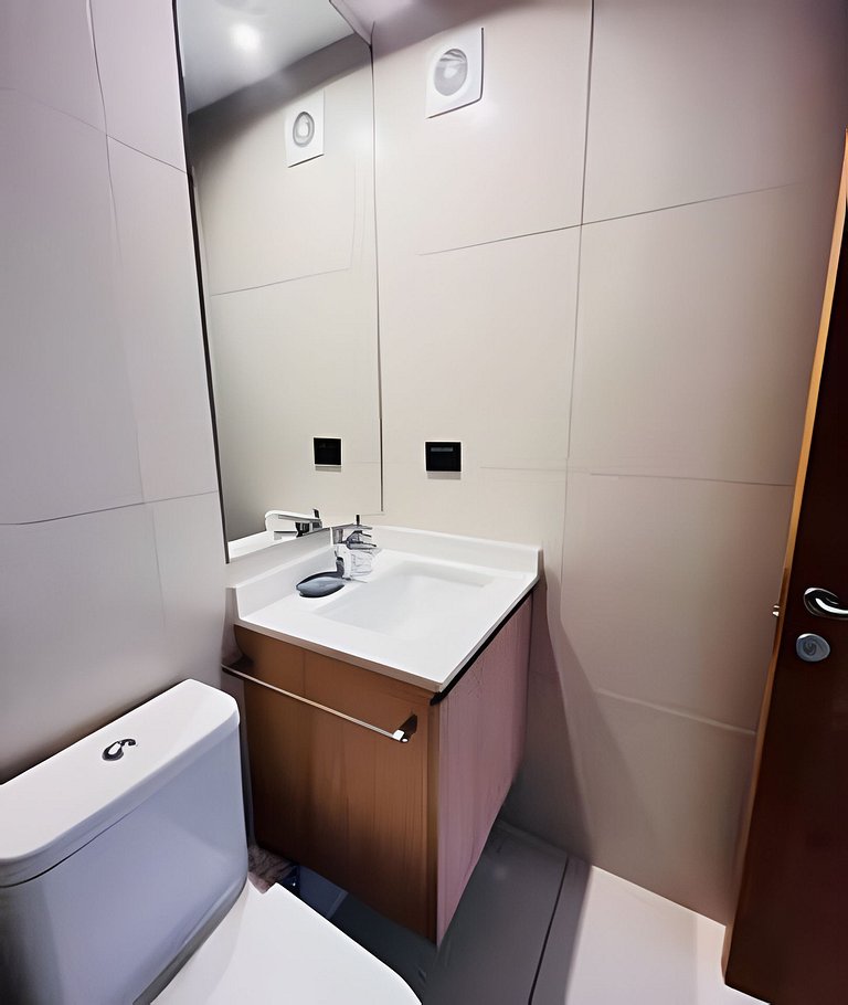 Exclusivo y Seguro Departamento sector El GOLF