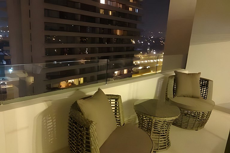 Hermoso Departamento en las condes piso 14!!
