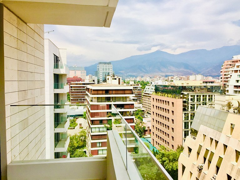 Exclusivo y Seguro Departamento sector El GOLF