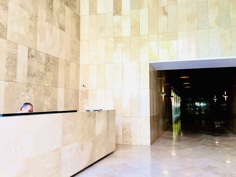 Exclusivo y Seguro Departamento sector El GOLF