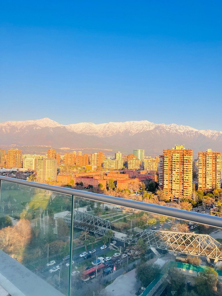 Exclusivo y Seguro Departamento Parque Arauco