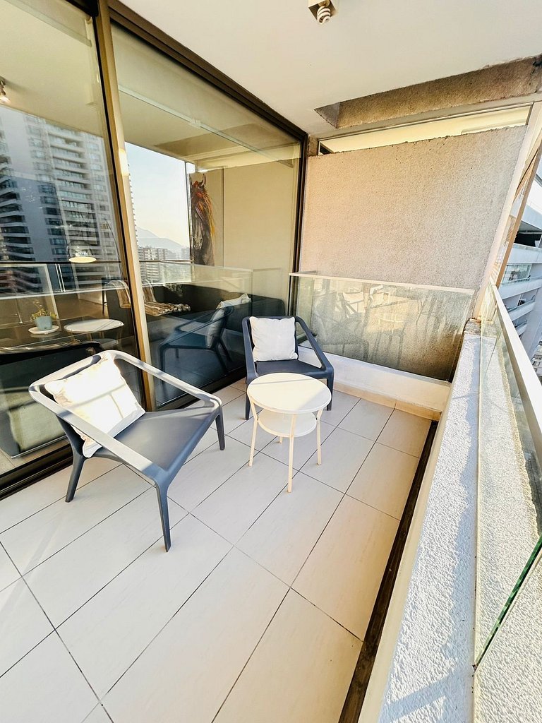 Exclusivo y Seguro Departamento Parque Arauco