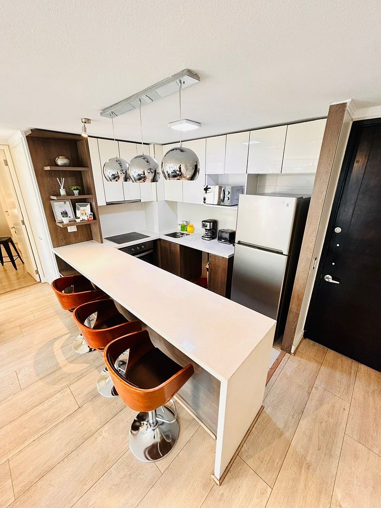 Exclusivo y Seguro Departamento Parque Arauco