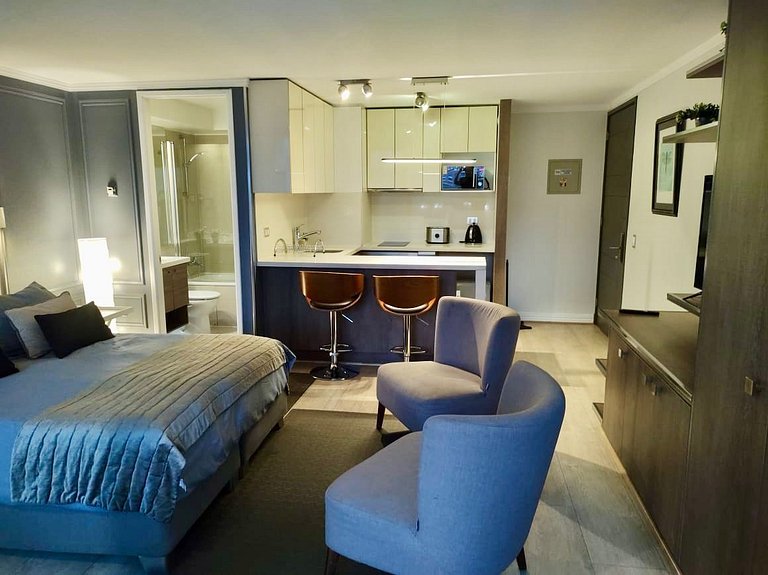 Hermoso Departamento en las condes piso 14!!