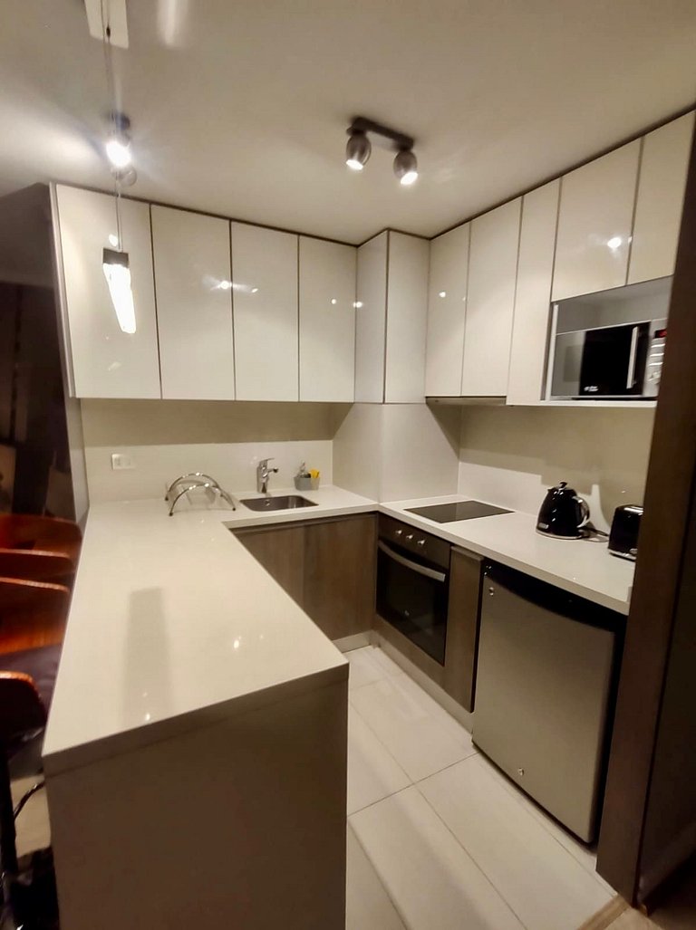 Hermoso Departamento en las condes piso 14!!